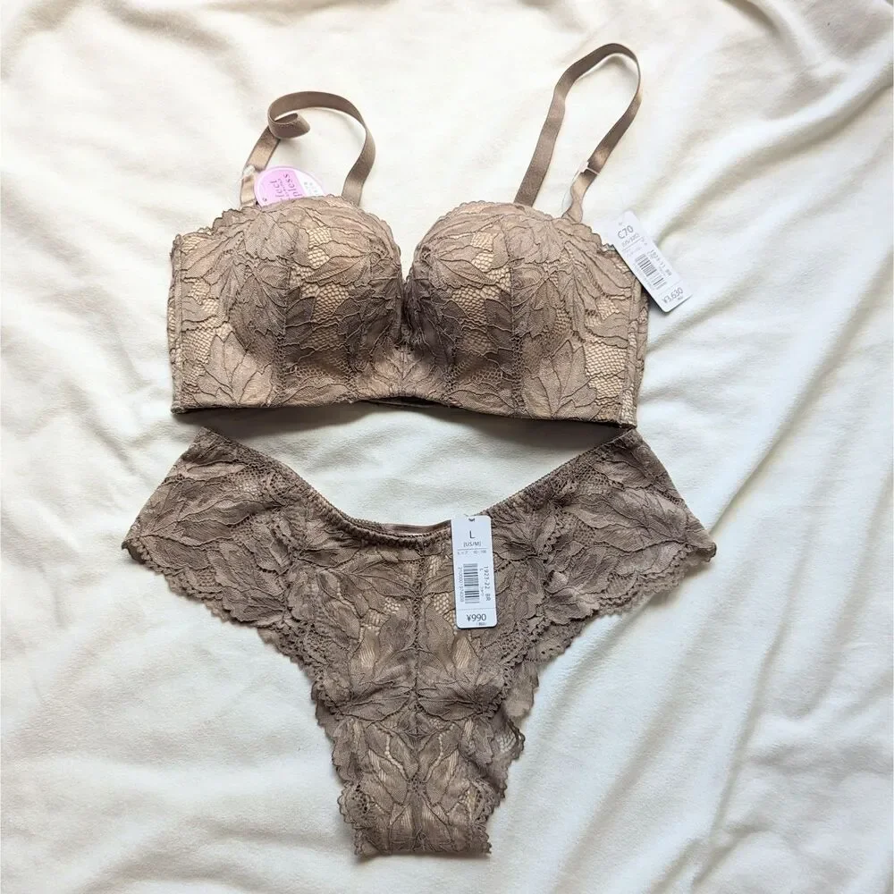 Aimerfeel Japanese Strapless MAXIMUM BOOST Push Up Bra Panties Set 32B